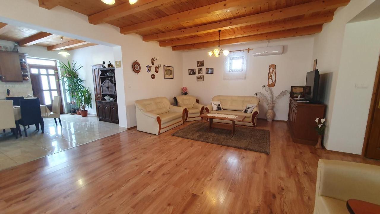 Kékszilva Vendégház Pap Exterior foto