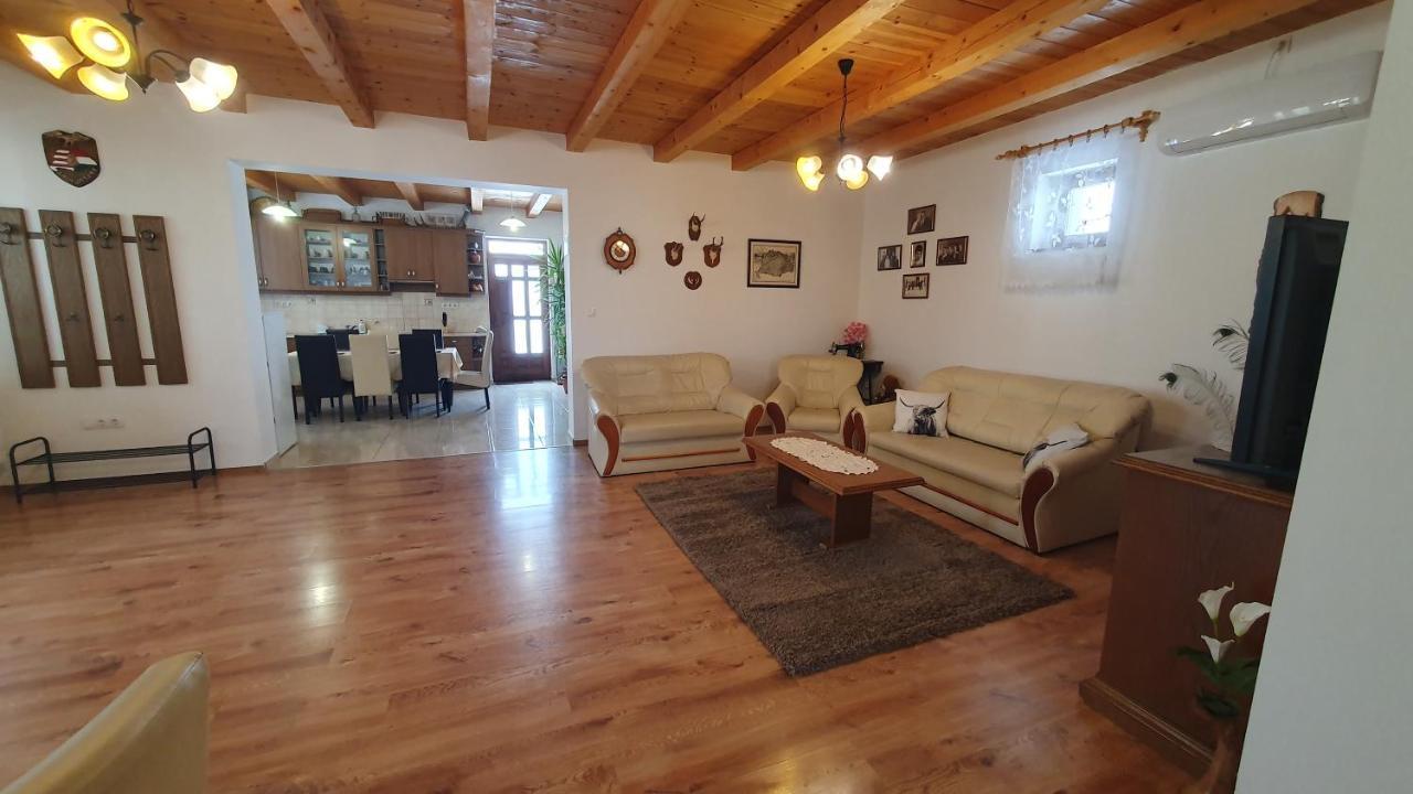 Kékszilva Vendégház Pap Exterior foto