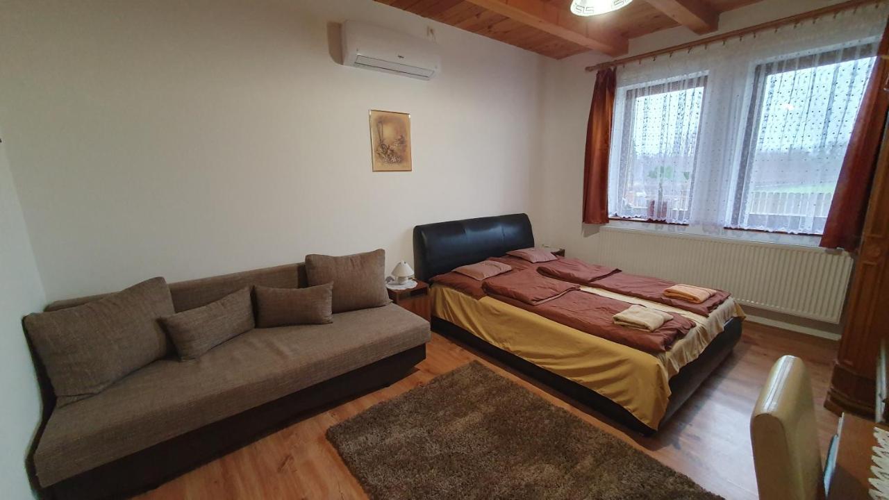 Kékszilva Vendégház Pap Exterior foto